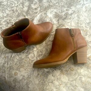 Cognac colored booties barely worn Size 10
